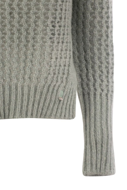 Knitwear in alpaca and wool yarn