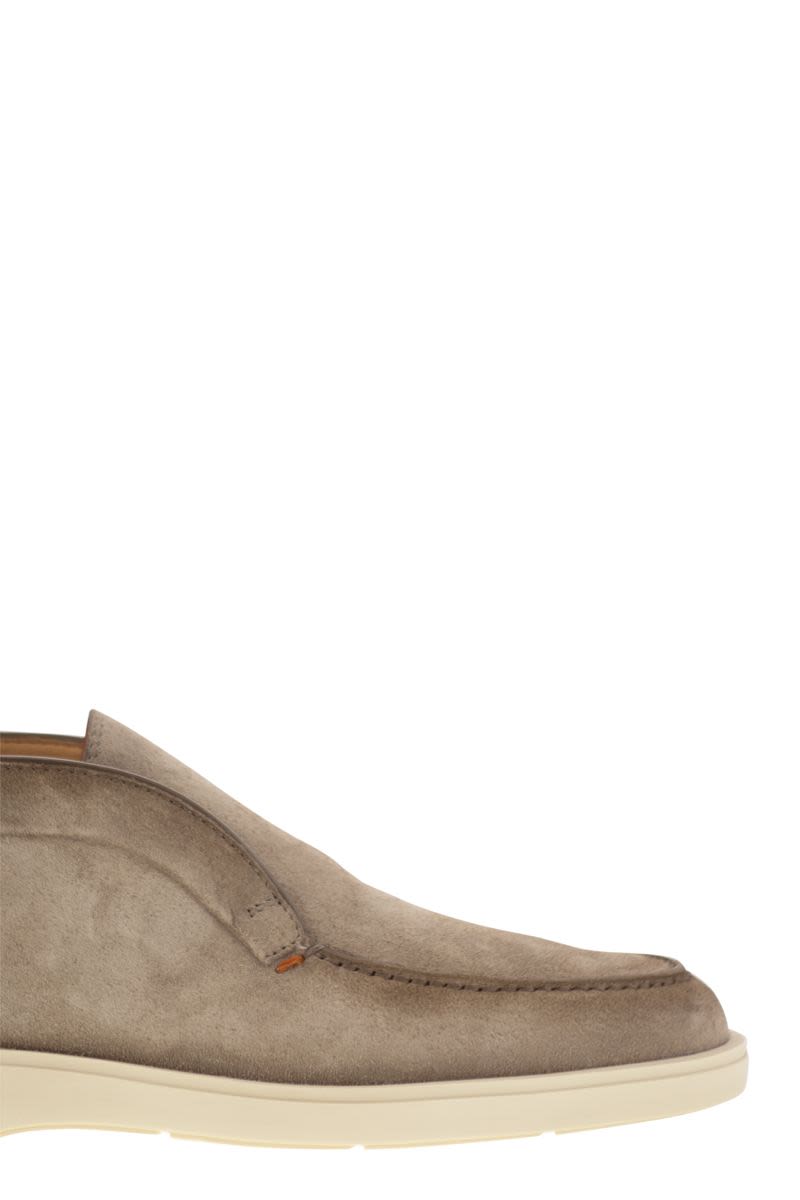 Suede desert boot