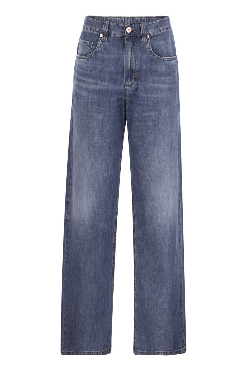 Loose five-pocket trousers in light denim