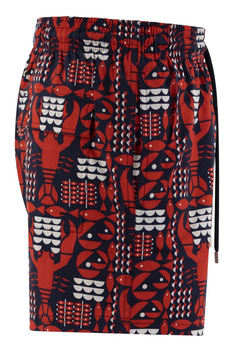 Stretch beach shorts with patterned print