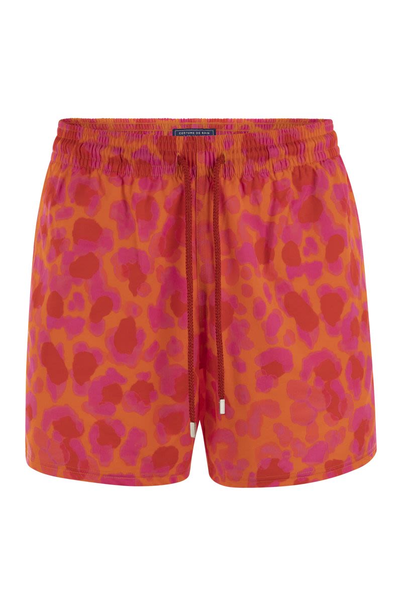 Stretch beach shorts with patterned print