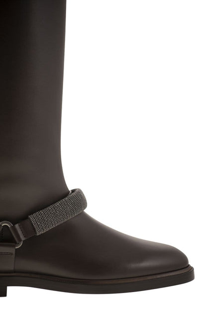 Mat Calf Boots with Precious Ribbed Strap