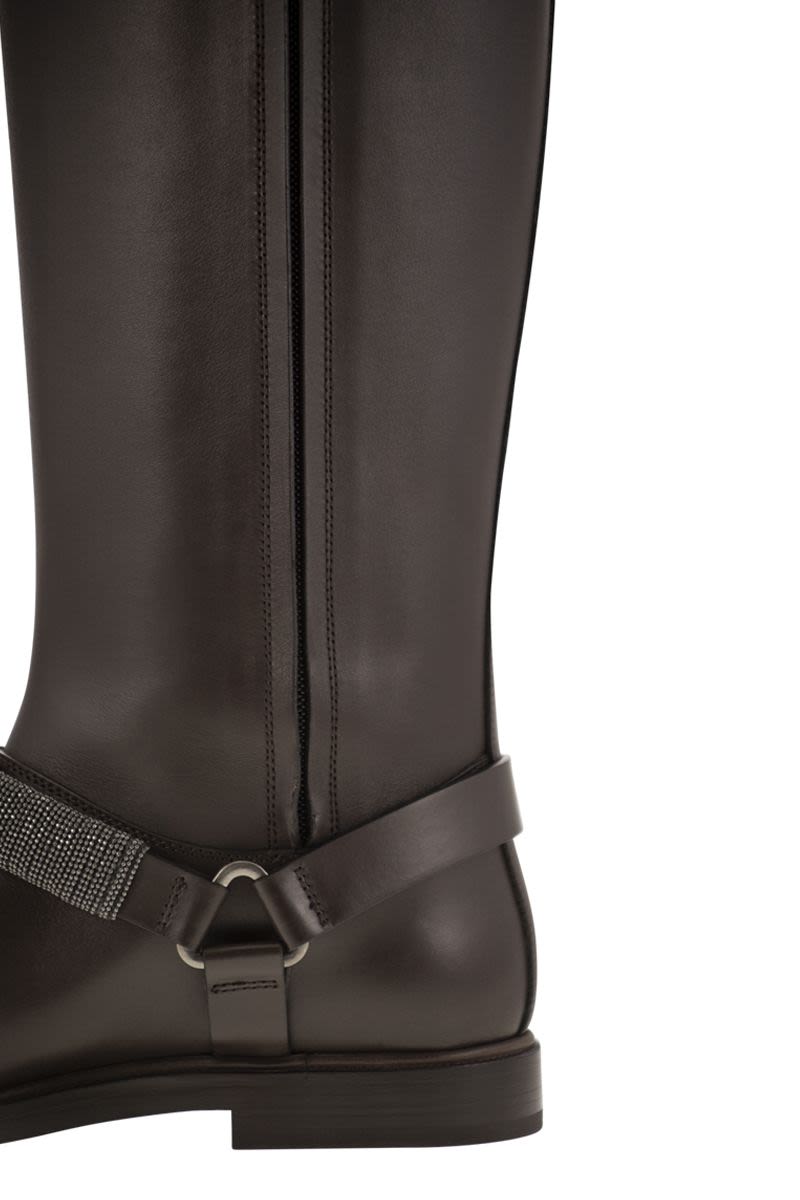 Mat Calf Boots with Precious Ribbed Strap