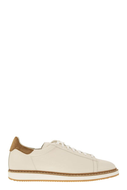 Calfskin trainers with grain