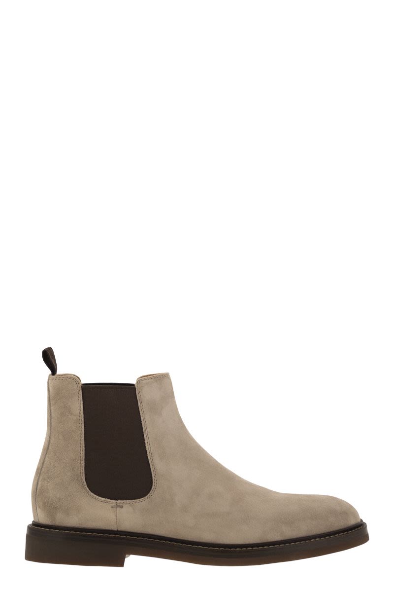 Chelsea Boot in suede