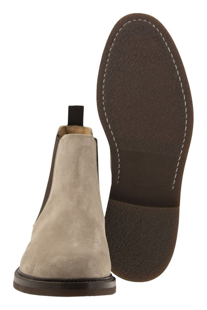 Chelsea Boot in suede