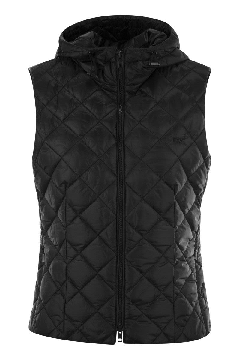 Quilted nylon waistcoat