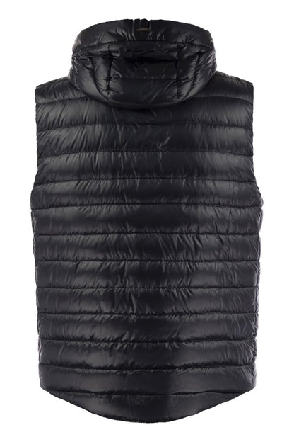 Sleeveless down jacket