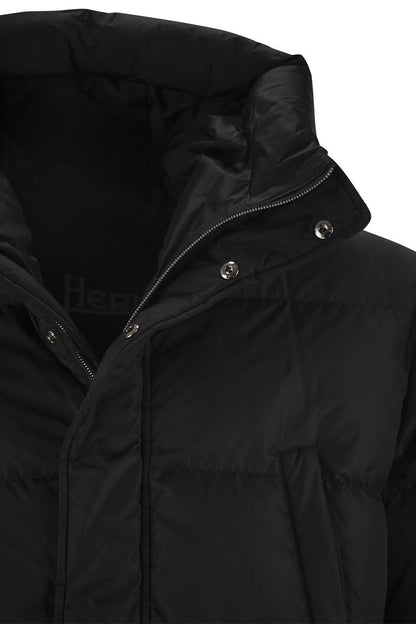 Hooded down jacket