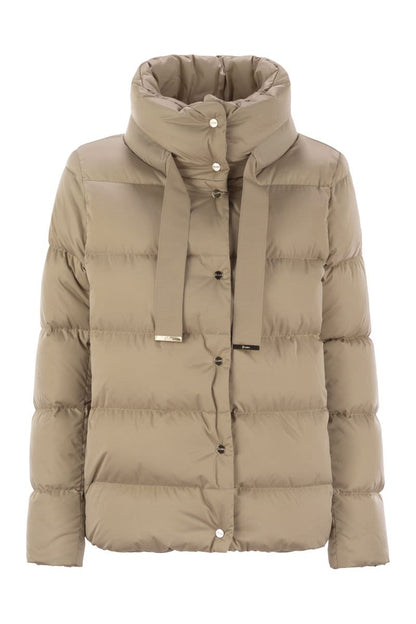 Down jacket with ring collar