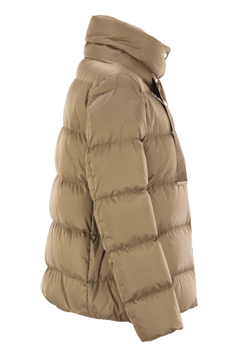 Down jacket with ring collar