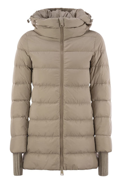 Medium down jacket with hood