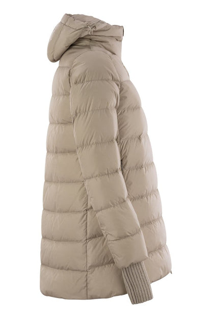 Medium down jacket with hood