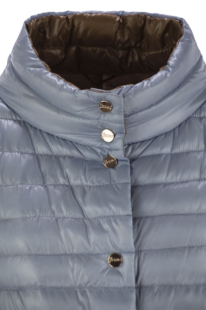 Ultralight reversible down jacket