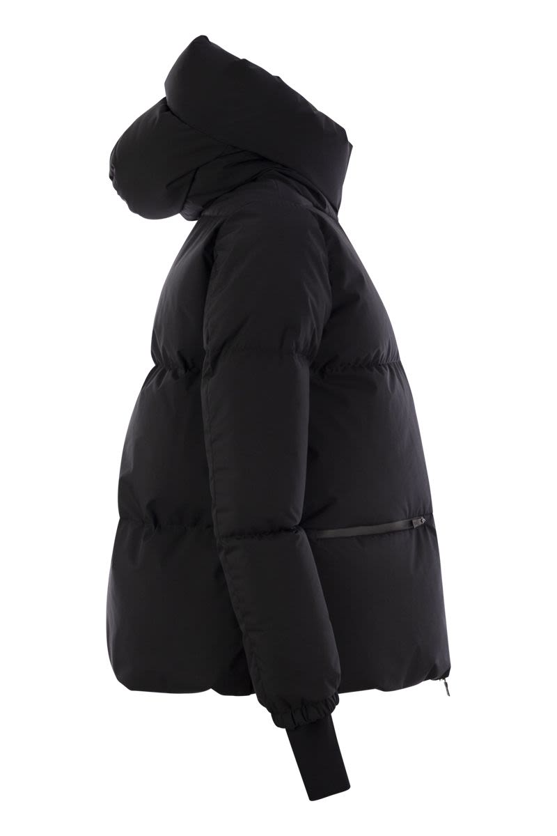 Hooded down jacket