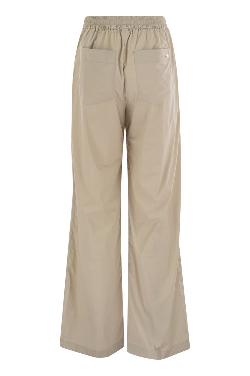 Stretch nylon trousers