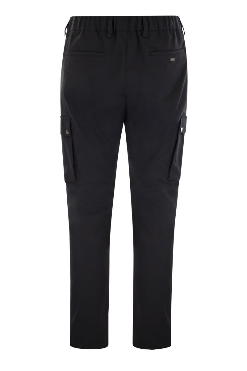 Mechanical stretch twill cargo trousers