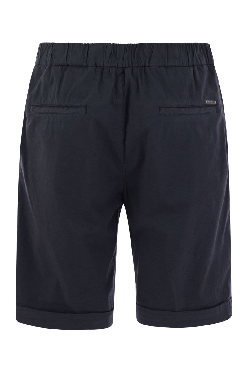 Stretch cotton shorts