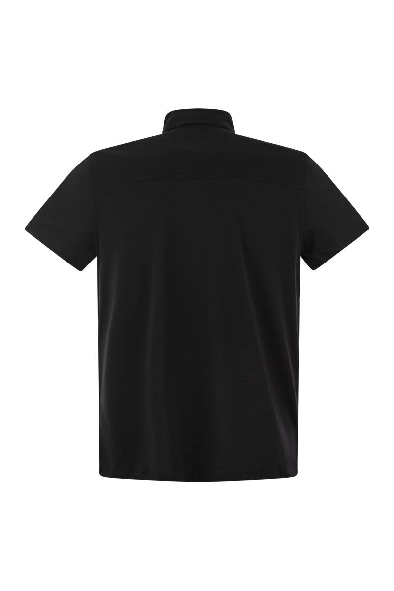 Short-sleeved polo shirt in lyocell