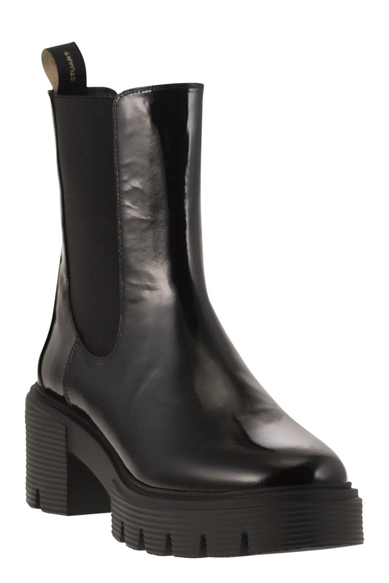 SOHO CHELSEA - Leather ankle boot with midsole