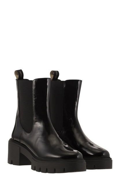 SOHO CHELSEA - Leather ankle boot with midsole