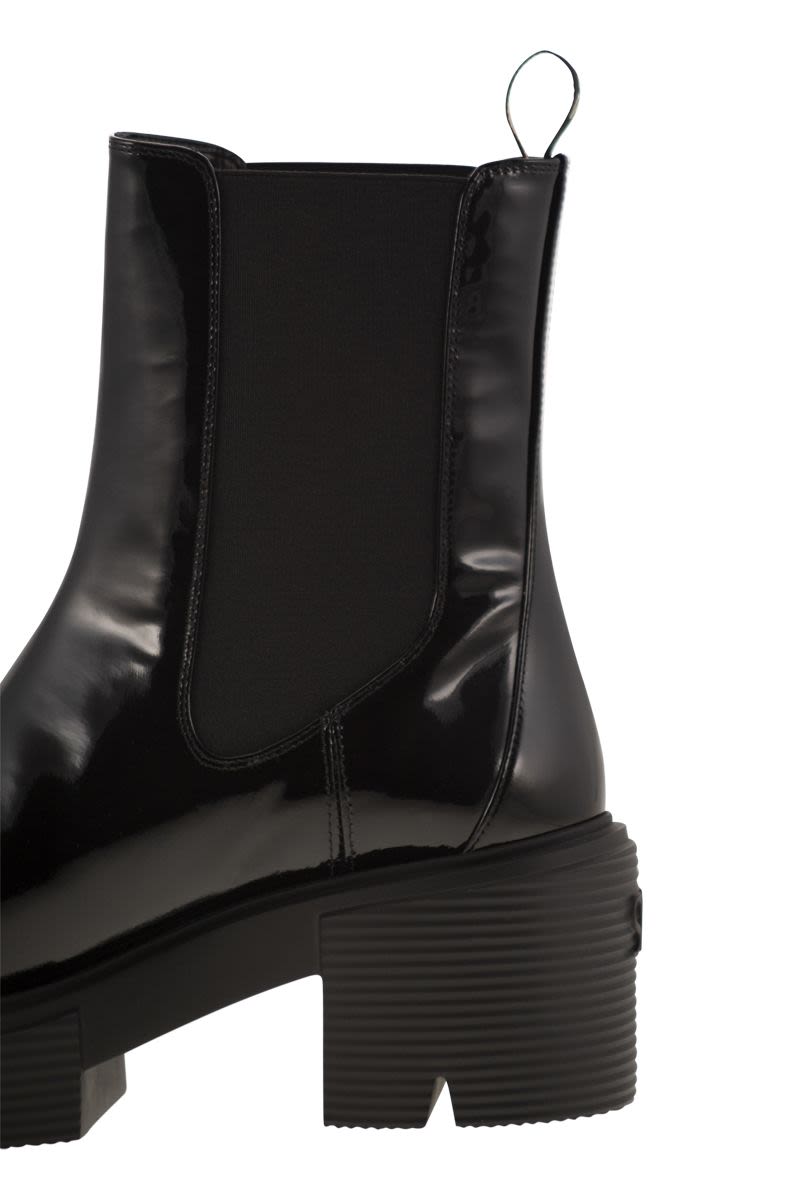 SOHO CHELSEA - Leather ankle boot with midsole