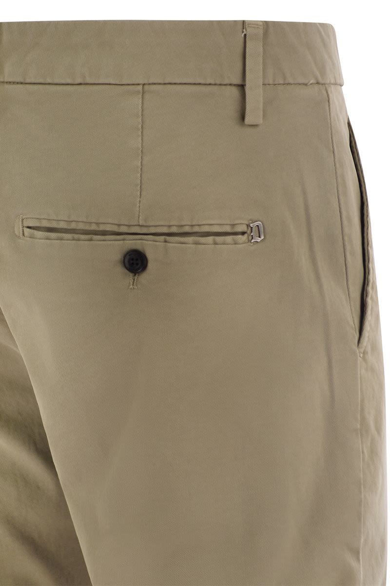 SPIRITISSIMO - Regular chino trousers in light gabardine