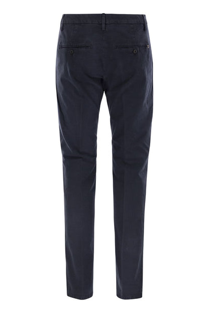 SPIRITISSIMO - Regular chino trousers in light gabardine