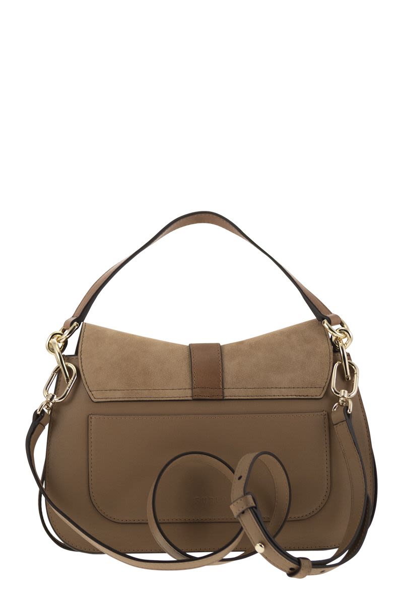 FLOW M - Cross body Bag