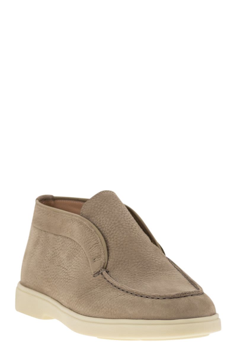 Desert boot in nubuck