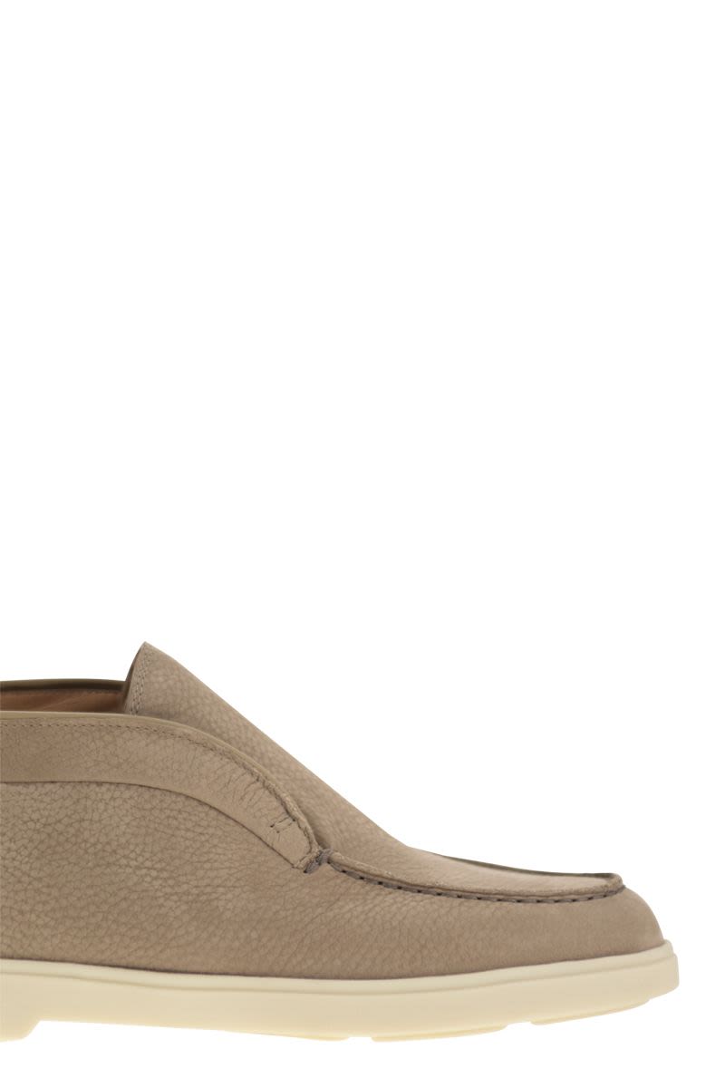 Desert boot in nubuck