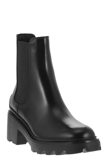 Leather ankle boot