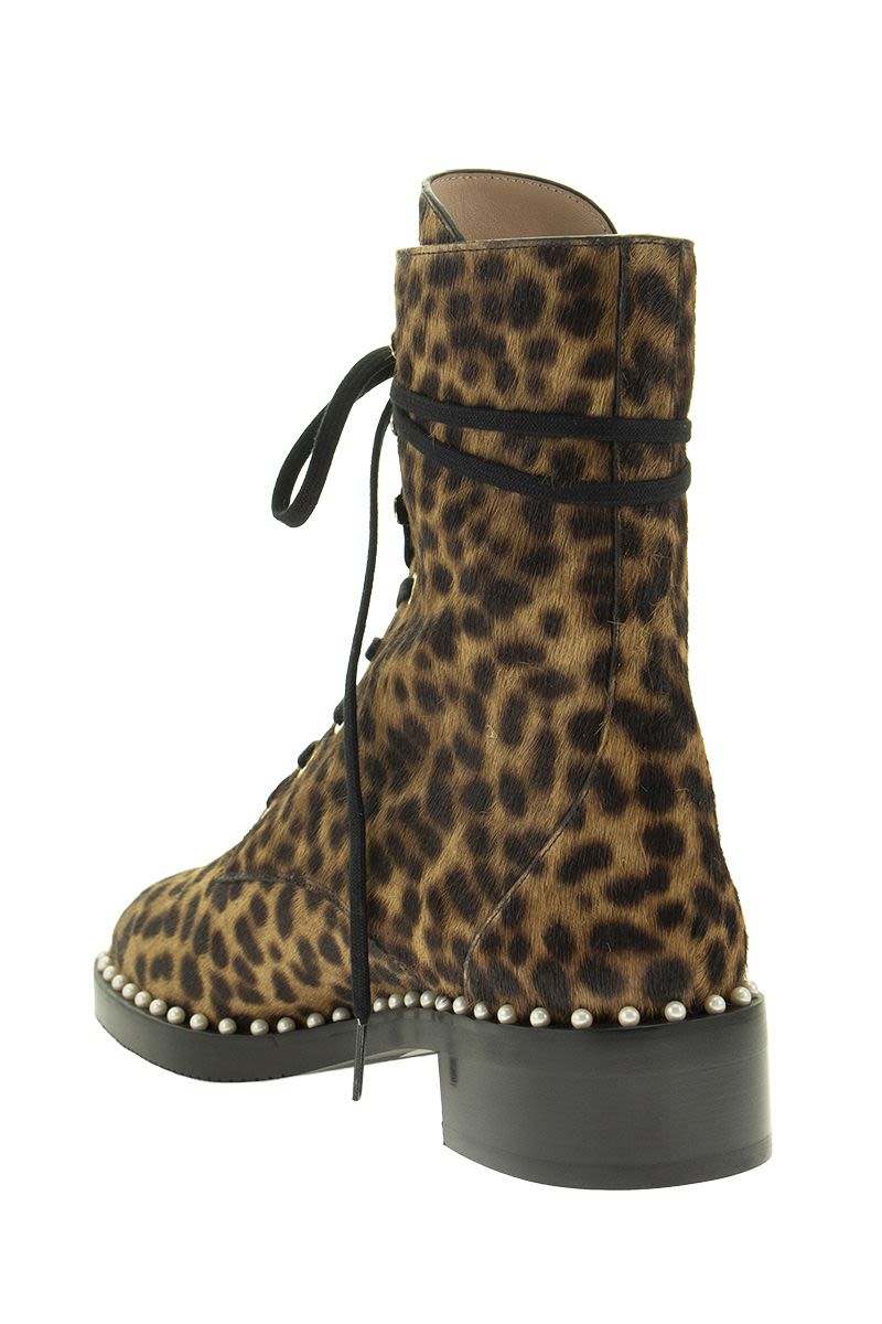 SONDRA CLASSIC - Cheetah leather ankle boot - VOGUERINI