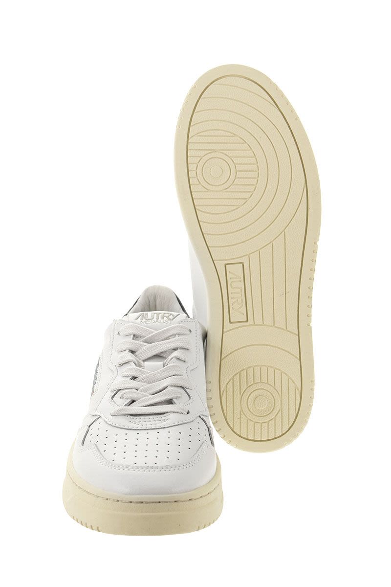 MEDALIST LOW - Leather Sneakers - VOGUERINI