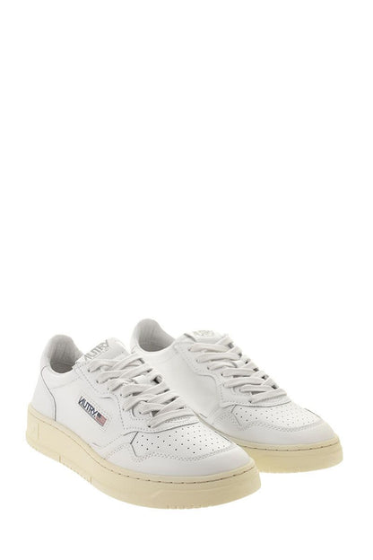 MEDALIST LOW - Leather Sneakers - VOGUERINI