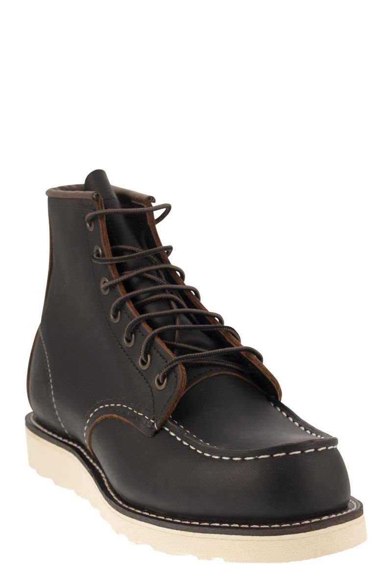 CLASSIC MOC - Leather boot with laces - VOGUERINI