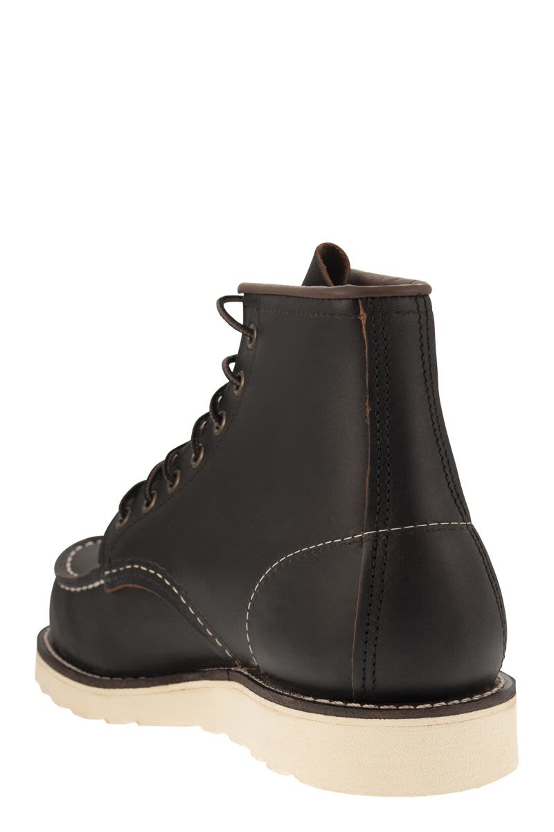 CLASSIC MOC - Leather boot with laces - VOGUERINI