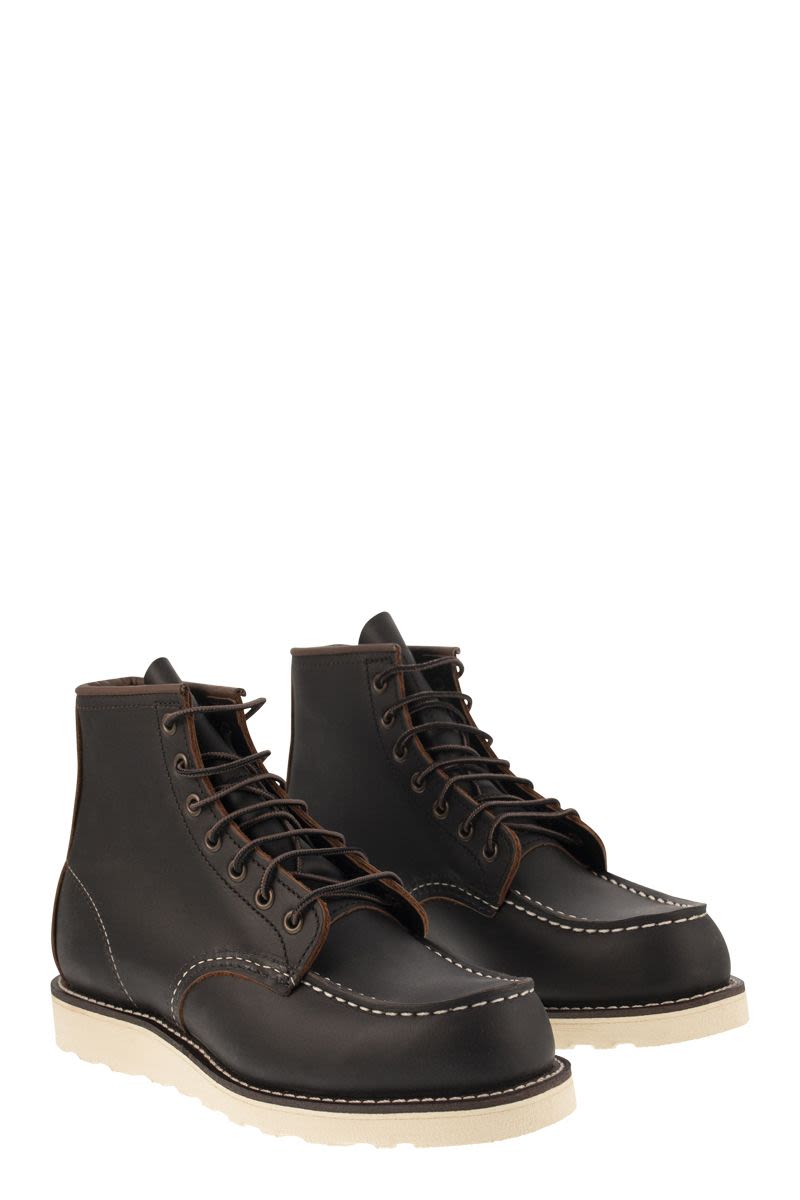 CLASSIC MOC - Leather boot with laces - VOGUERINI