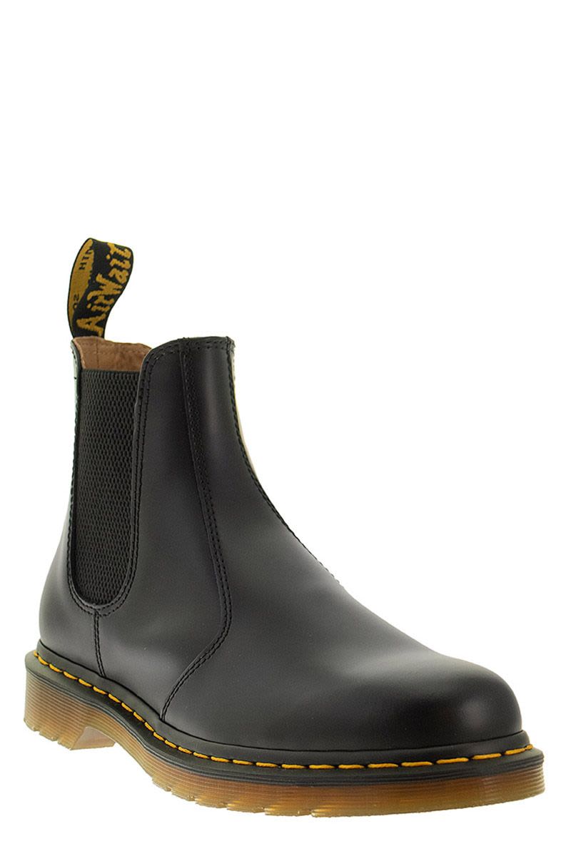 SMOOTH 2976 - Leather Chelsea Boots - VOGUERINI