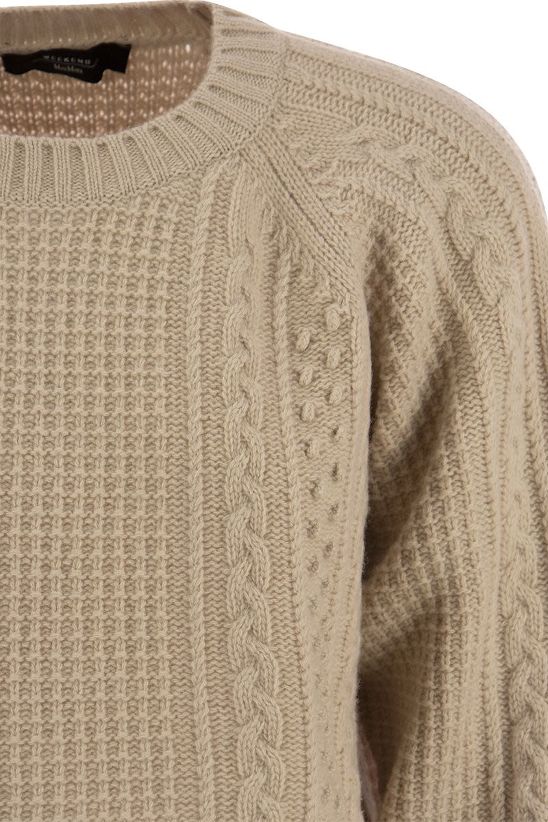 ELID - Crew-neck sweater in wool yarn - VOGUERINI