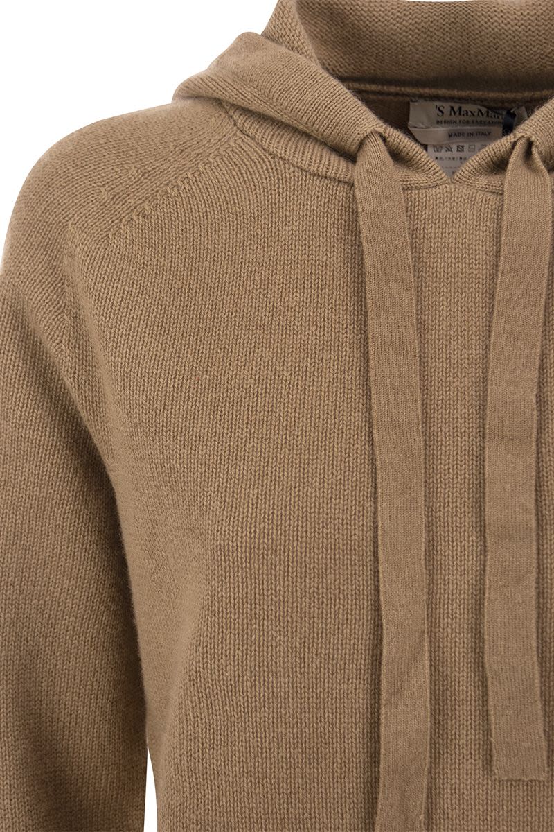 VIRGOLA - Hooded sweater in cashmere yarn - VOGUERINI