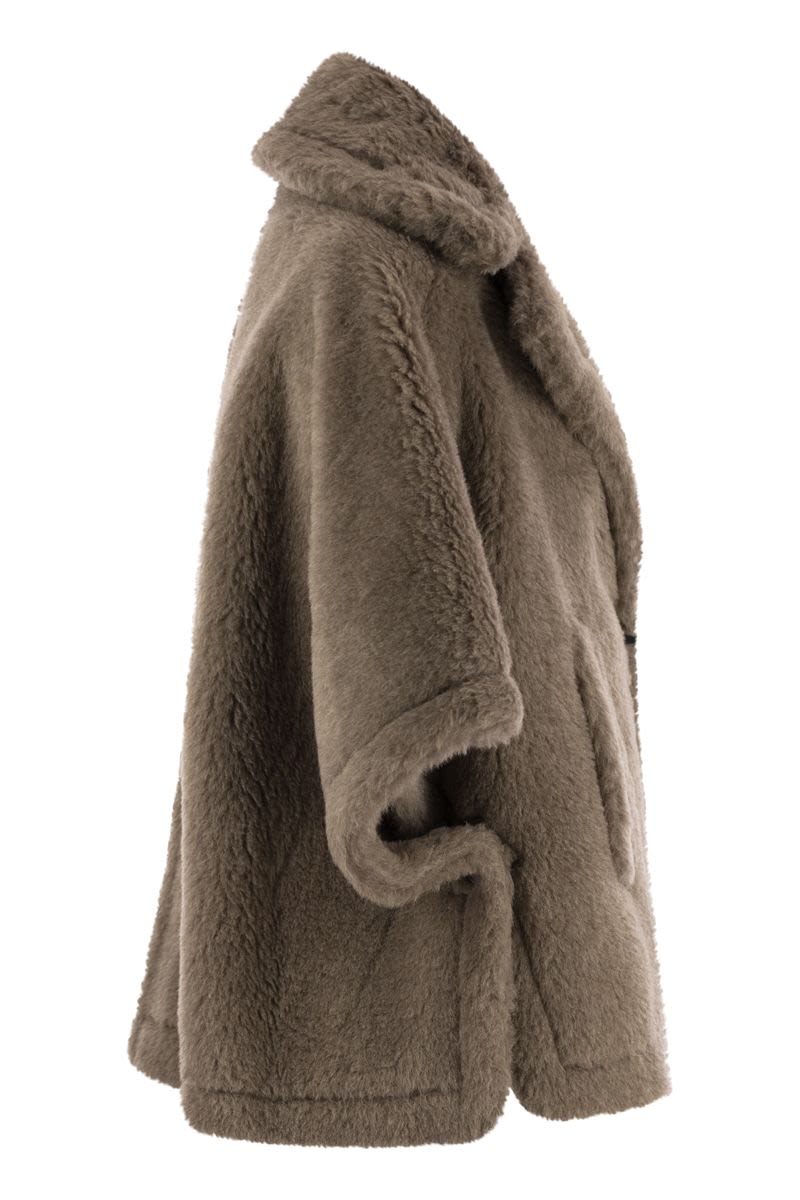 ALEGGIO - Short cape in Teddy fabric - VOGUERINI