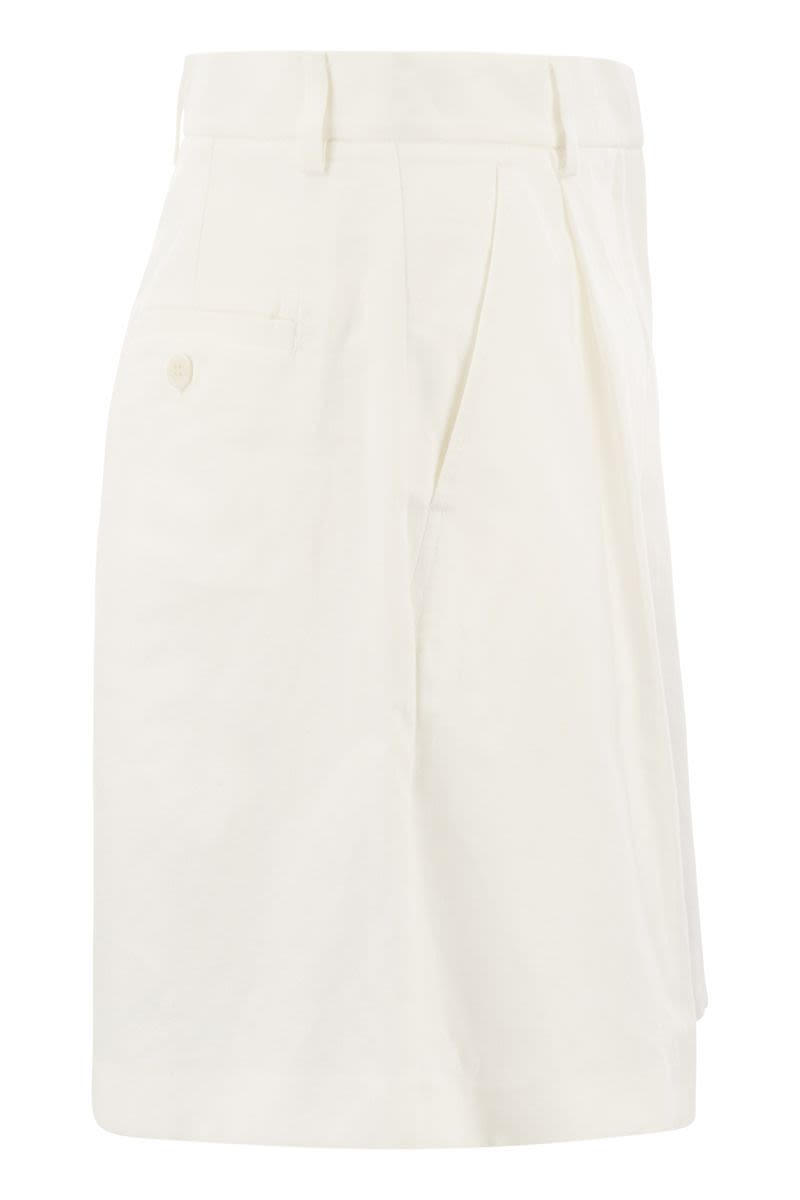 ECUBA - Cotton and linen Bermuda shorts - VOGUERINI