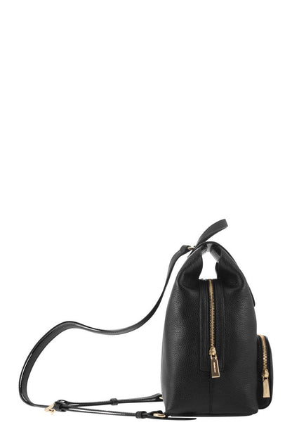 KENSINGTON - Grained leather backpack - VOGUERINI