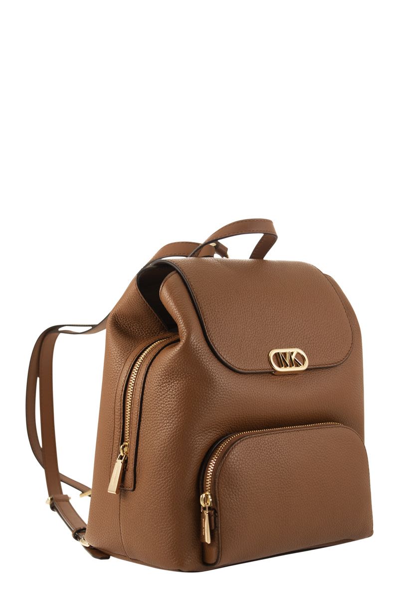 KENSINGTON - Grained leather backpack - VOGUERINI