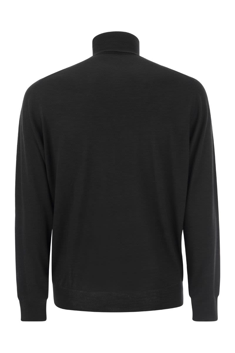 Turtleneck sweater in virgin wool - VOGUERINI