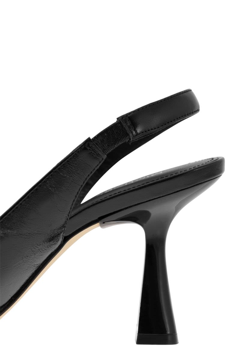 Chelsea pumps in leather - VOGUERINI