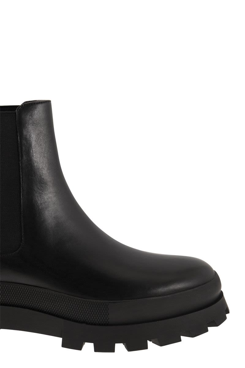 Rowan leather Chelsea boot with logo - VOGUERINI