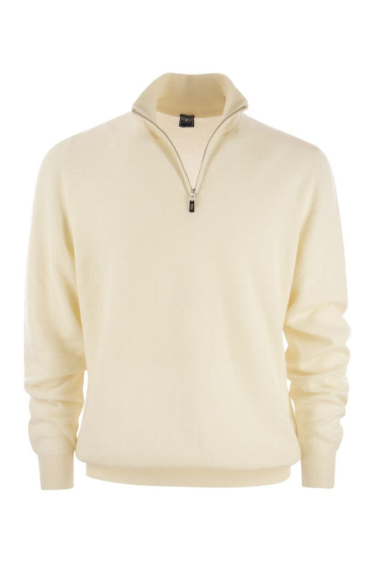 FAVONIO - Zip turtleneck sweater in cashmere - VOGUERINI