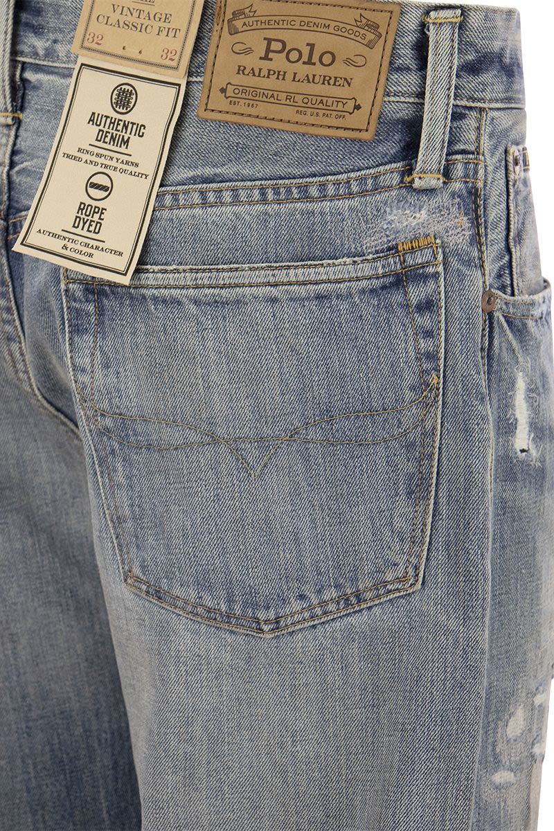 Classic-Fit Vintage Jeans - VOGUERINI